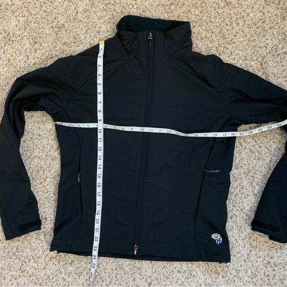 Mountain Hardwear performance jacket - Picture 9 of 13